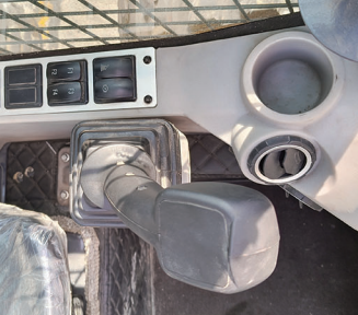 x55 skid steer loader details (4)