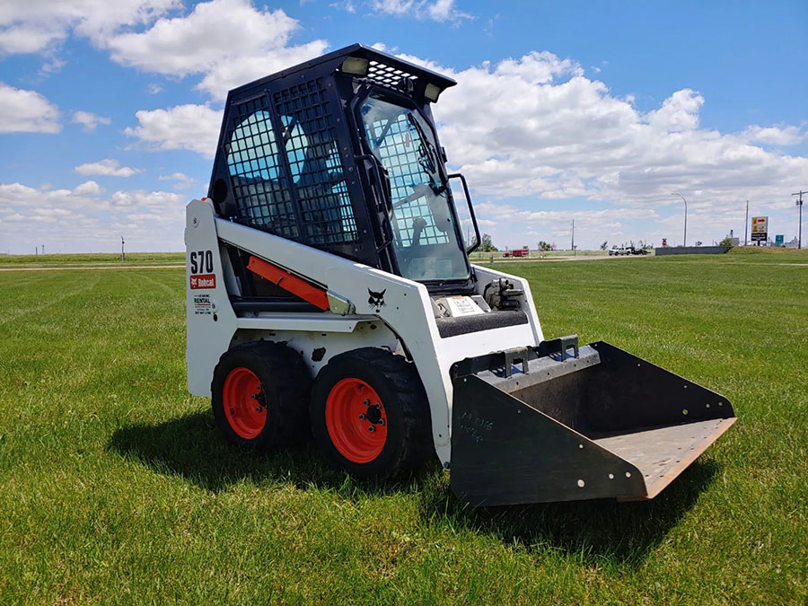 import a skid steer loader bobcat s70.jpg